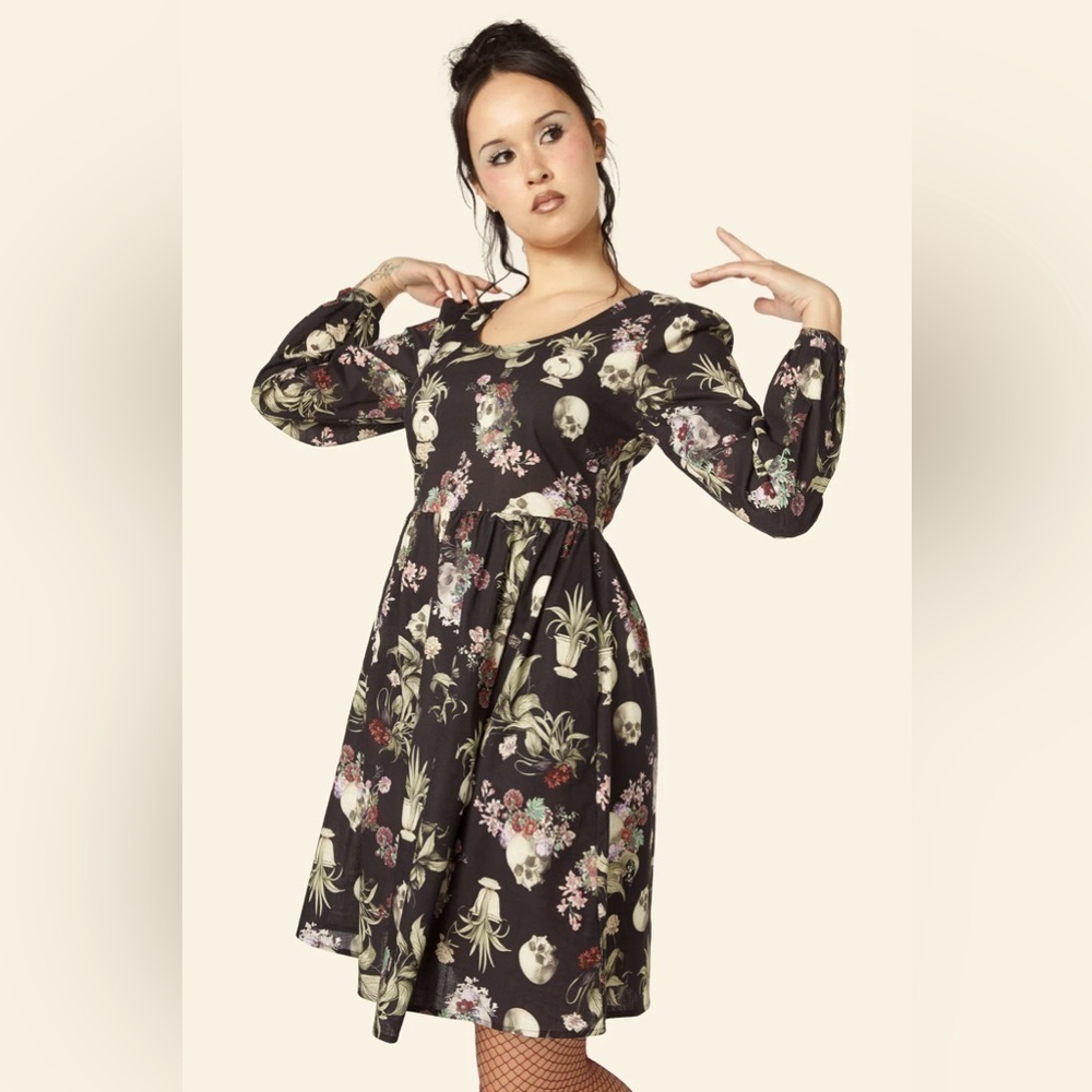 Dangerfield Memento Mori  skull floral midi Dress NWT Sz.12 Whimsigoth punk goth